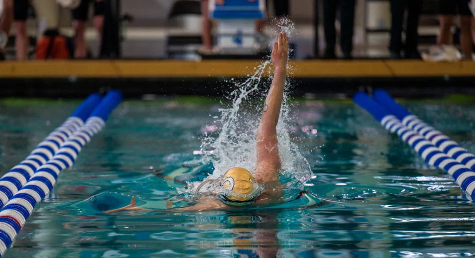 georgia-tech-swimmer-backstroke