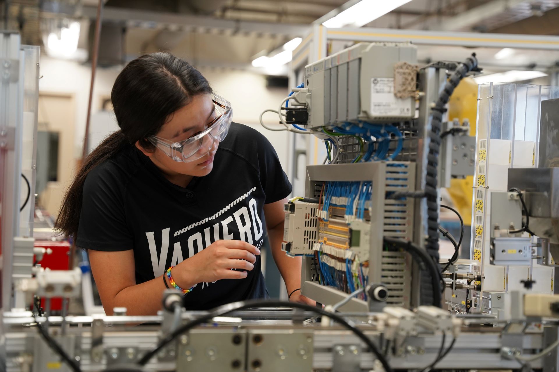 manufacturingeng-heroimage1